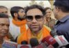 अखिलेश यादव पर निरहुआ ने कसा तंज, कहा- समाजवादी पार्टी समाप्तवादी पार्टी बन गई है